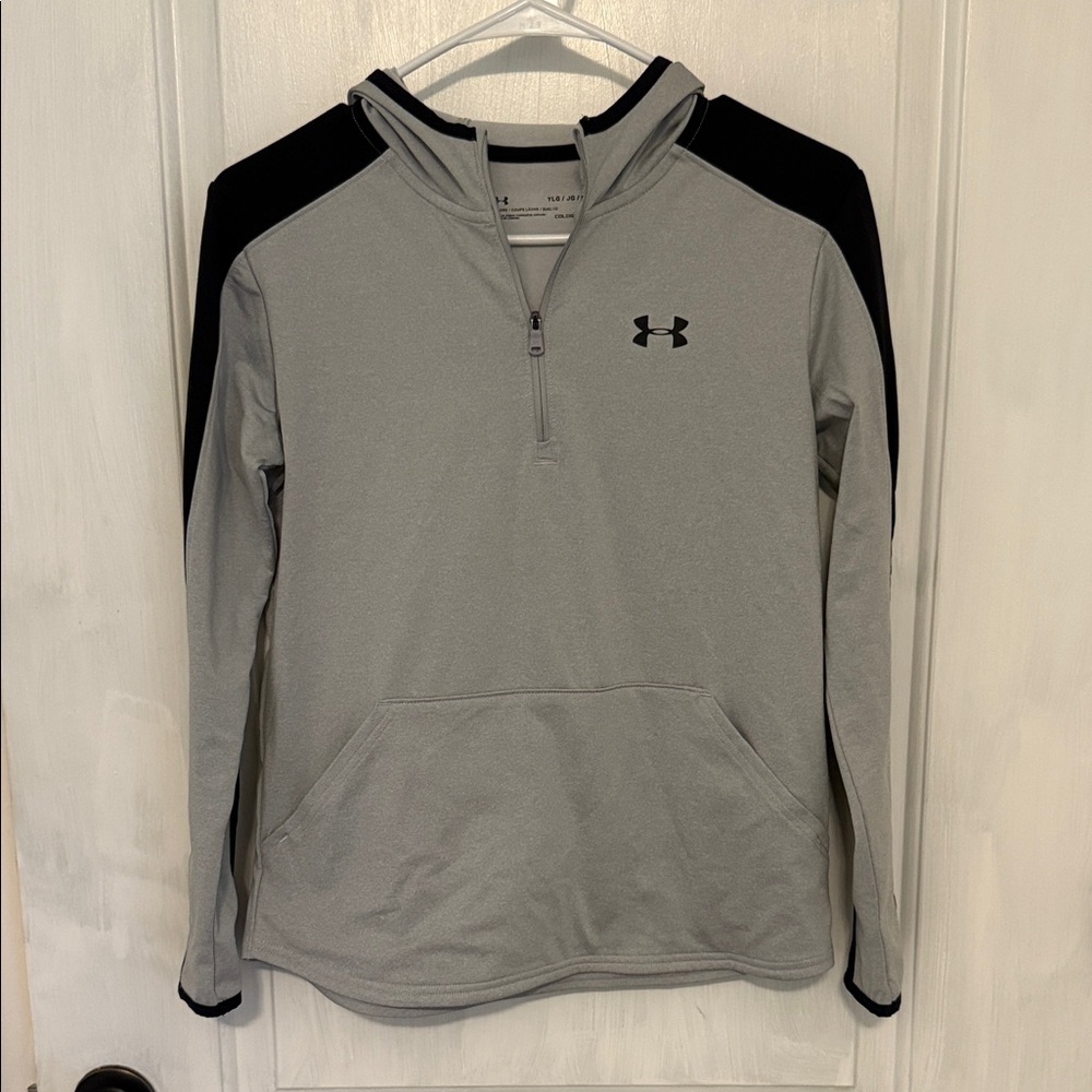 Under Armour Boy’s Gray and Black Quarter-Zip Cold Gear Hooded Shirt